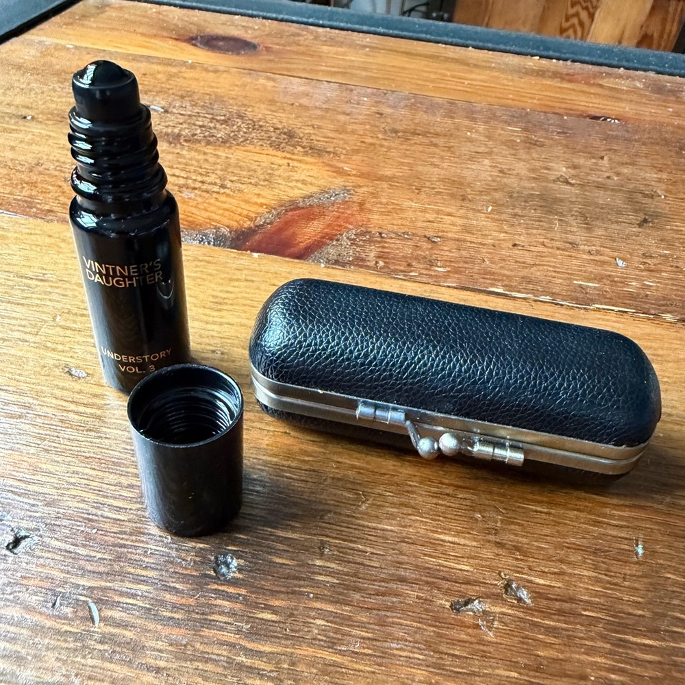 Vitner’s Daughter Understory Vol. 3 Limited Edition Perfume Oil - Picture 6 of 7